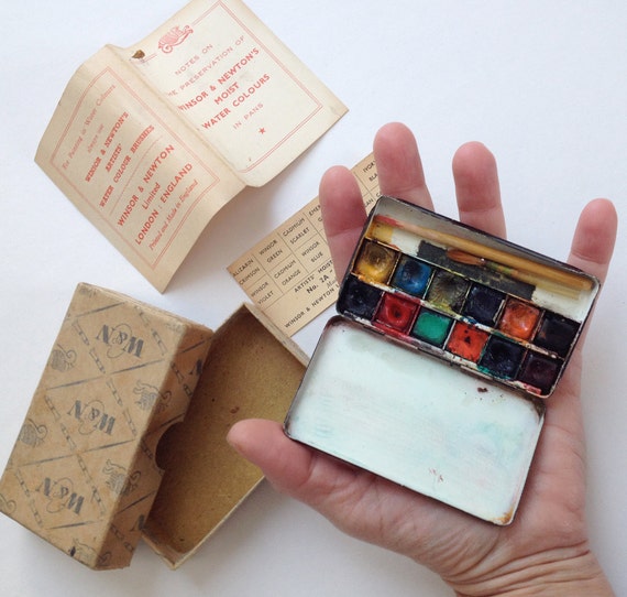 Rare Winsor Newton Bijou Miniature Box of Artists Moist Water