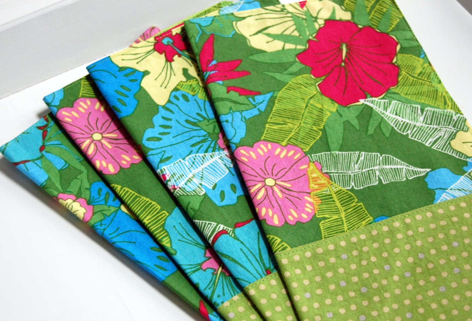 Antibes Tropical Cloth Napkin Set / reversible eco friendly