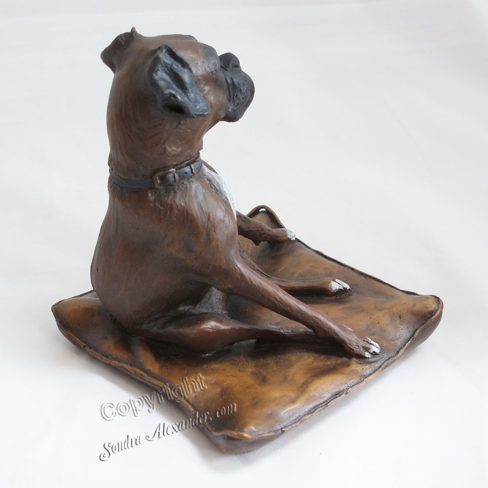 boxer dog sculpture