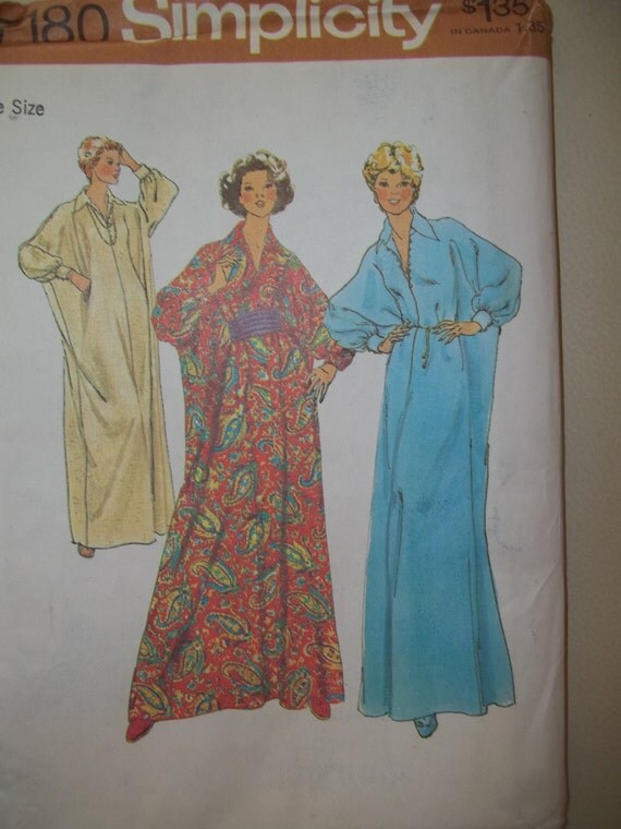 Vintage 1970 s Caftan Robe Pattern Uncut Simplicity 7180