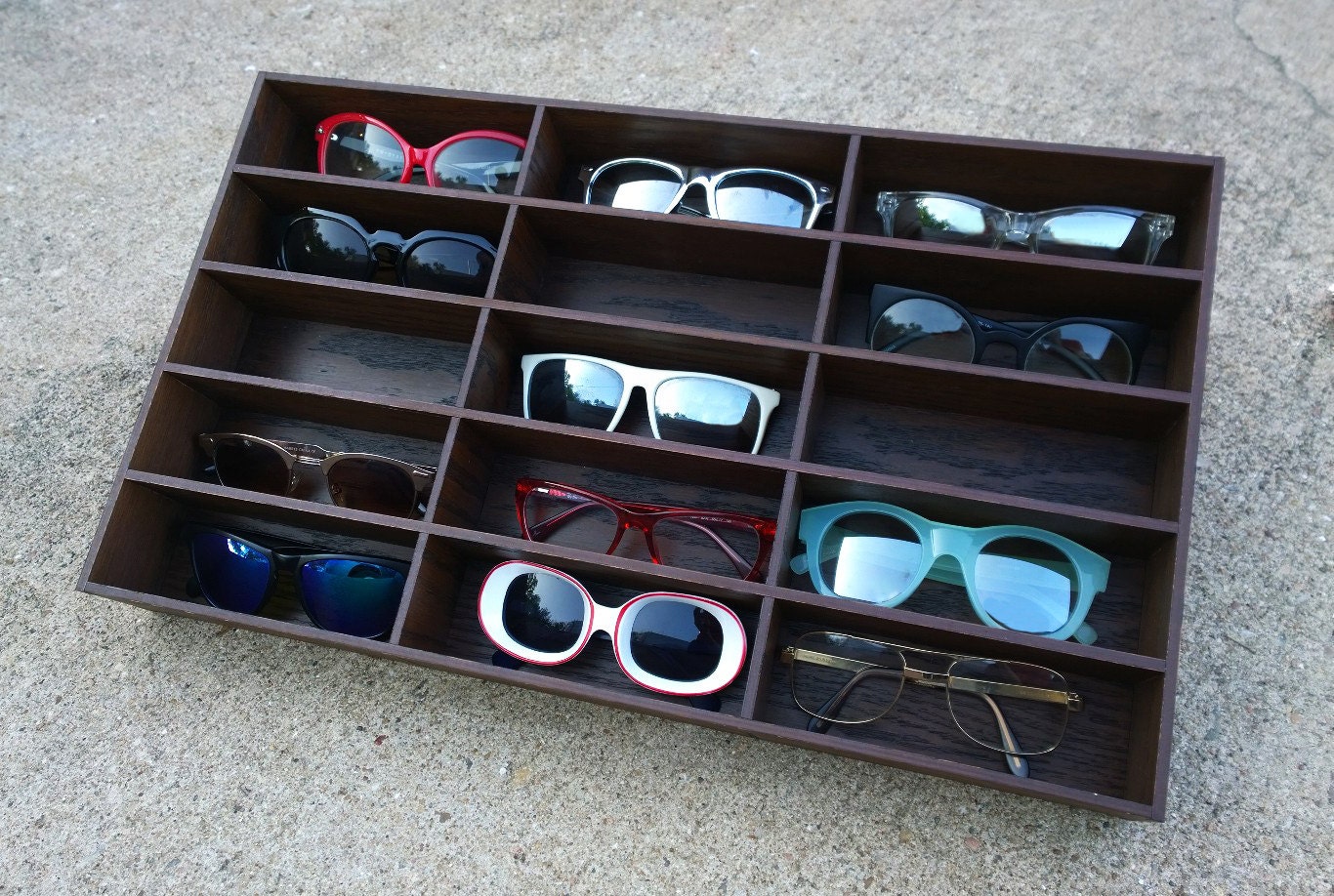 15ct Sunglasses Organizer Display RICH BROWN Rack Stand Case