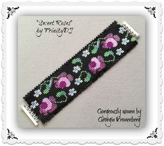 Items similar to BPSQUARE009 Sweet Roses Square Stitch Bracelet