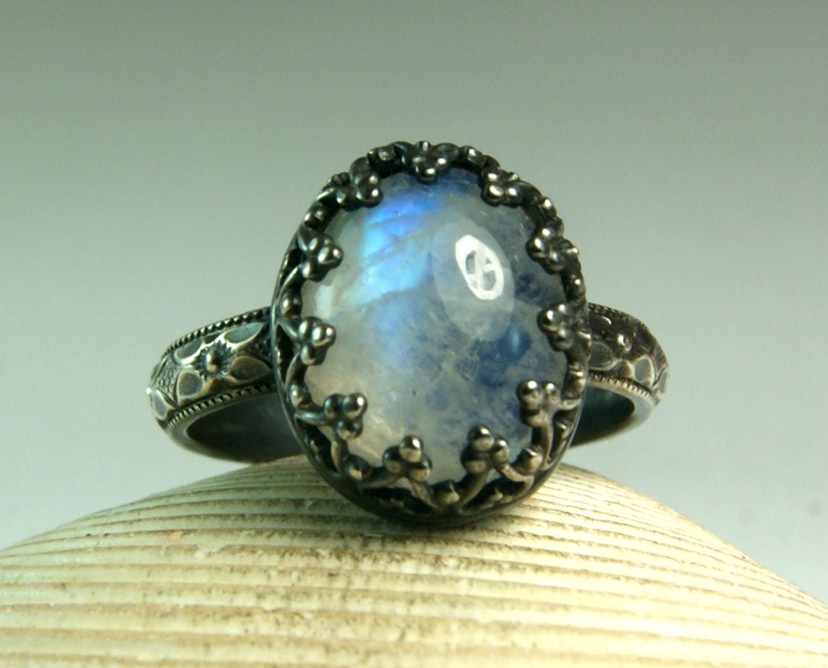 Blue Moonstone Ring Gorgeous Moonstone Ring June Birthstone