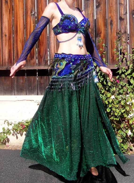 Items similar to Professional Ameynra BELLY DANCE COSTUME, Green Blue with peacock feathers, New