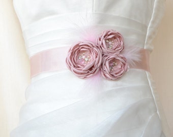 Handcrafted Pale / Blush Pink Three Flowers With Feathers Wedding Bridal Sash Belt