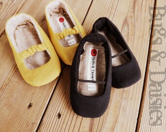 Black Mary Jane Baby Shoes with Skinny Elastic Strap - Size 0-18 Months - Solid Colors