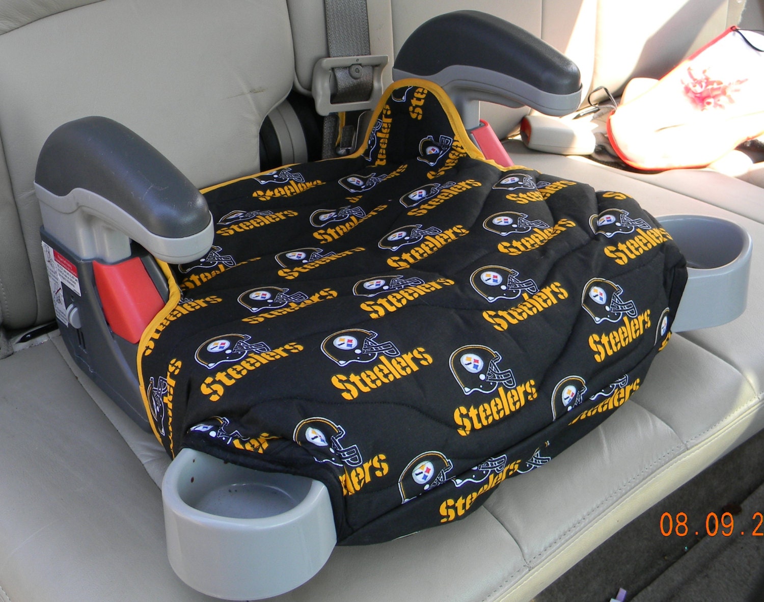 Graco Turbo Booster seat covers car accessory in Steelers