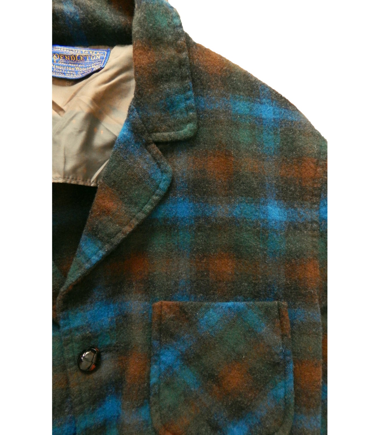 1960s Mens Pendleton Plaid Jacket. Narrow Lapels. Patch