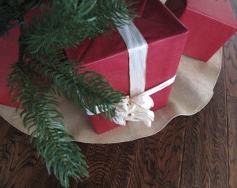 Silver Burlap Christmas tree skirt - 43"