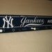 New York Yankee coat rack " hangup "(blue)