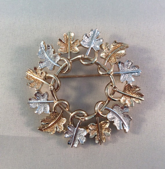 Vintage Sarah Coventry Leaf Brooch By BubbaLouies On Etsy