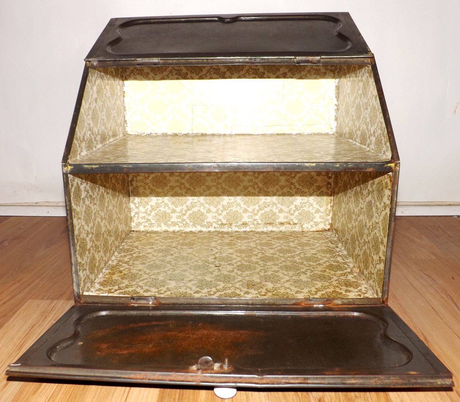 On Sale Vintage Punched Tin Bread Box . by RecyclingTheBlues