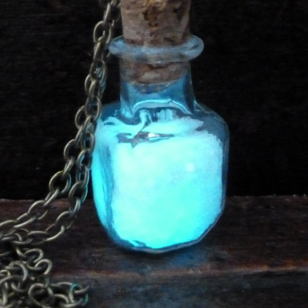 Steampunk necklace Magic Fire Fairy Angel dust pendant charm Glow in the dark bottle vial Aqua