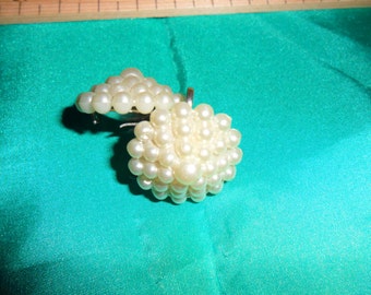 Authentic Vintage Faux Seed Pearl Earrings, Rare Shape, FREE POSTAGE