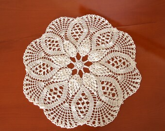 Antiqued Crochet Doily Pattern, PDF Doily Pattern, Handmade Home Decor Accents