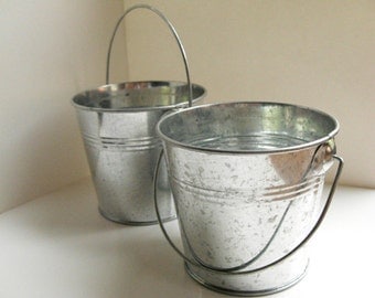 Silver Galvanized Bucket - 3" metal bucket, small pail, party favor bucket, wedding favor bucket, rustic wedding decor, bucket planter