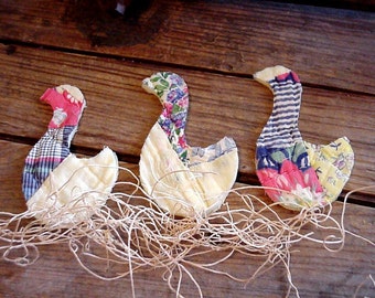 Quilted Goose Appliques, Gaggle of Geese Feedsack Patchwork Cutter Quilt Fabric Vintage Prim Shabby Embellishments, Set of 6 itsyourcountry