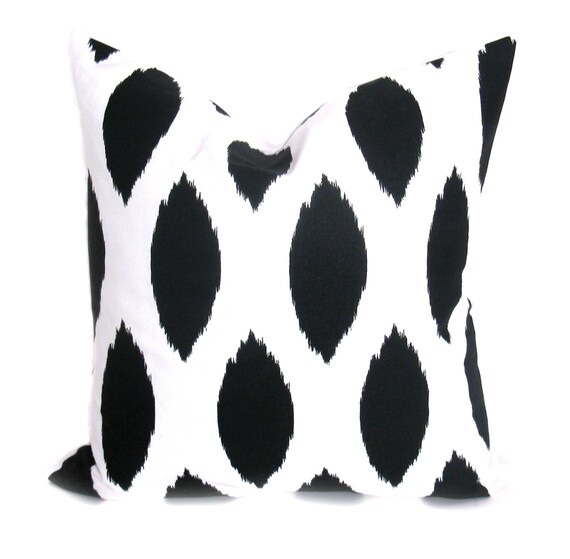 Ikat Pillow Ikat Pillow covers Pillows by EastAndNest on Etsy