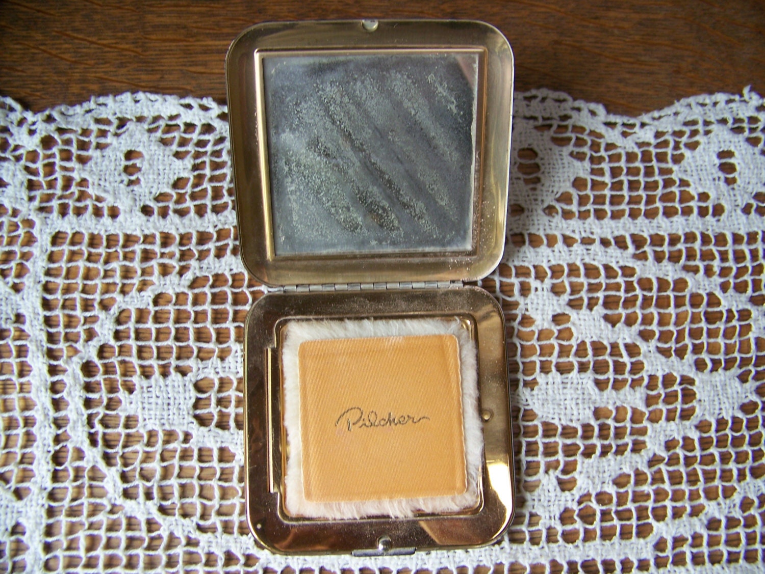 Vintage Pilcher Compact with Mirror and Original Powder and