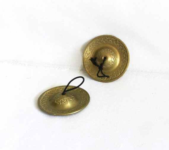 Zills Finger cymbals vintage brass PAIR belly dancer Musical