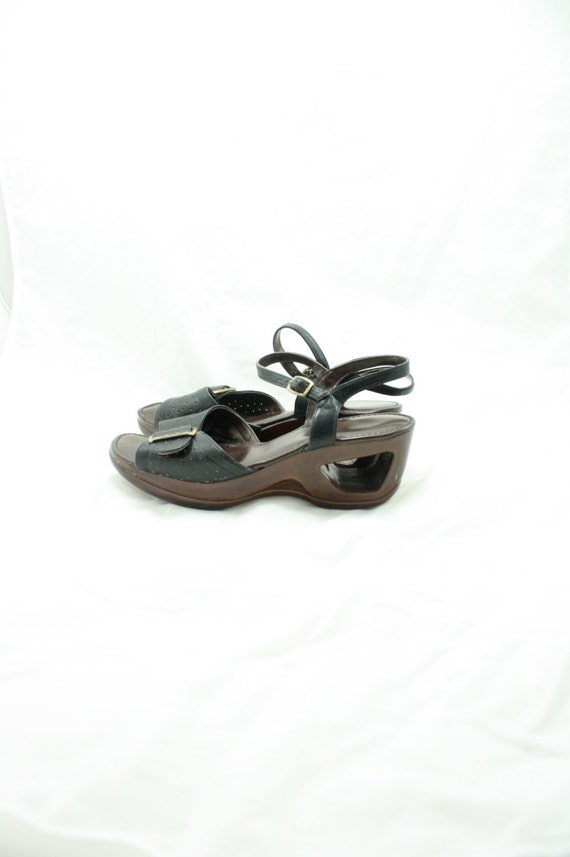 1970's Yo Yo's wedge shoes vintage black leather open