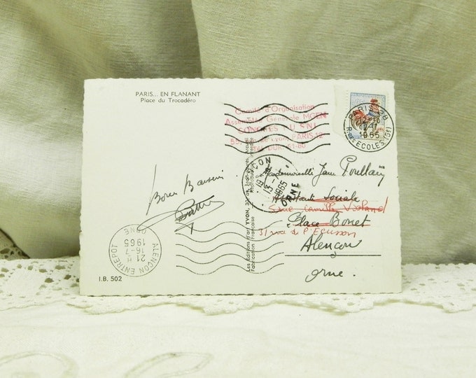 Vintage Mid Century French Black and White Postcard, Eiffel Tower, Paris / Parisian / Retro Vintage Home interior / French Country Decor