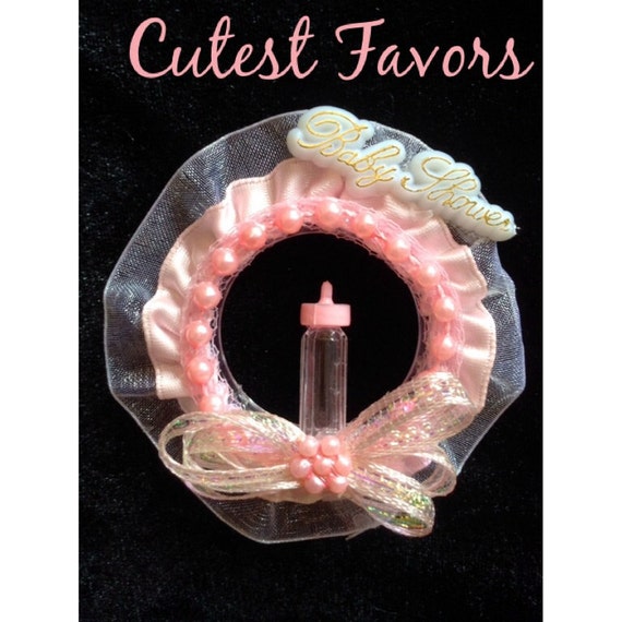 Baby shower guest pins // Gender reveal baby shower // Pink