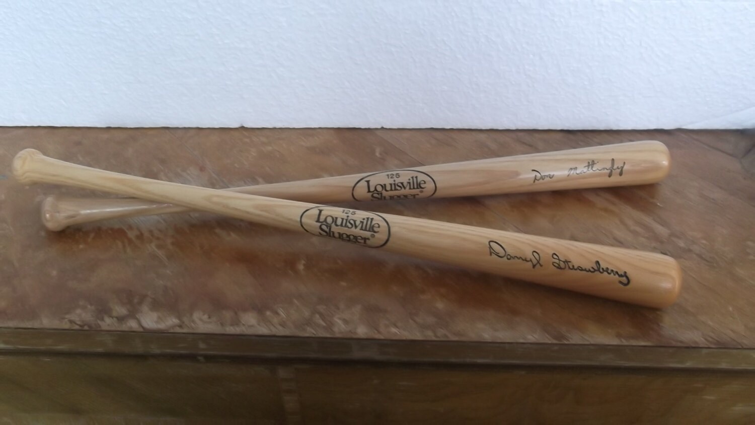 Louisville Slugger Custom Mini Bats IQS Executive