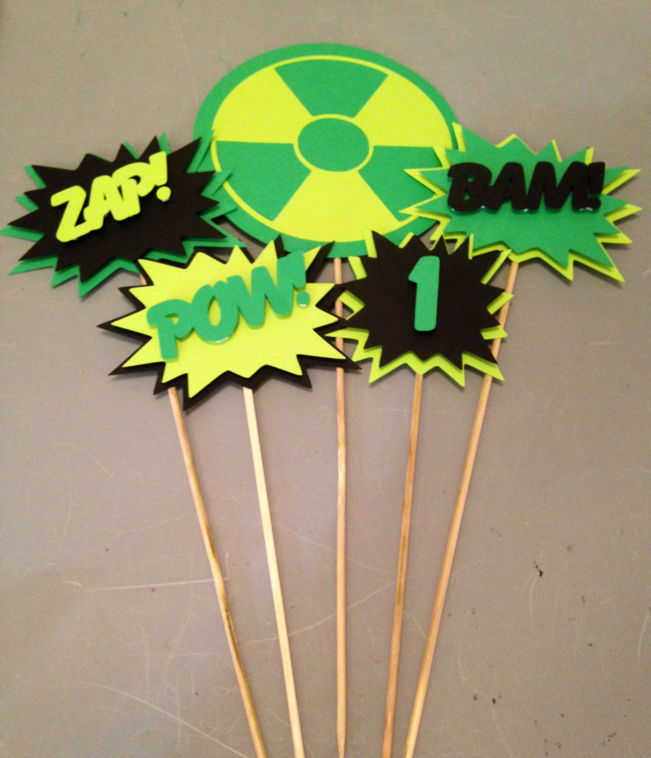 The Incredible Hulk Centerpiece 5 pc by InspiredbyLilyMarie