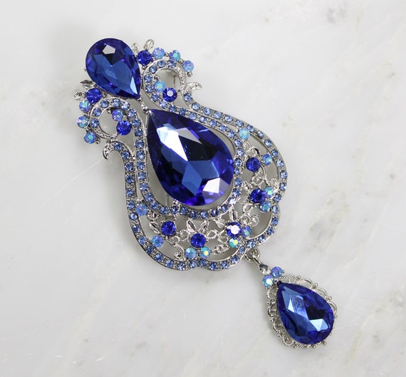 Royal Blue Brooch Pin. Sapphire Blue Broach by CacheAvenue on Etsy