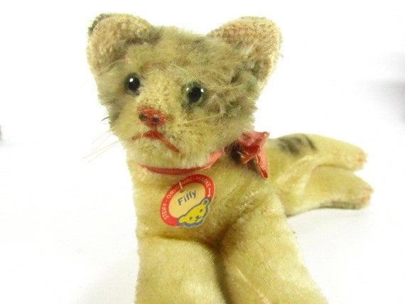 antique steiff cat