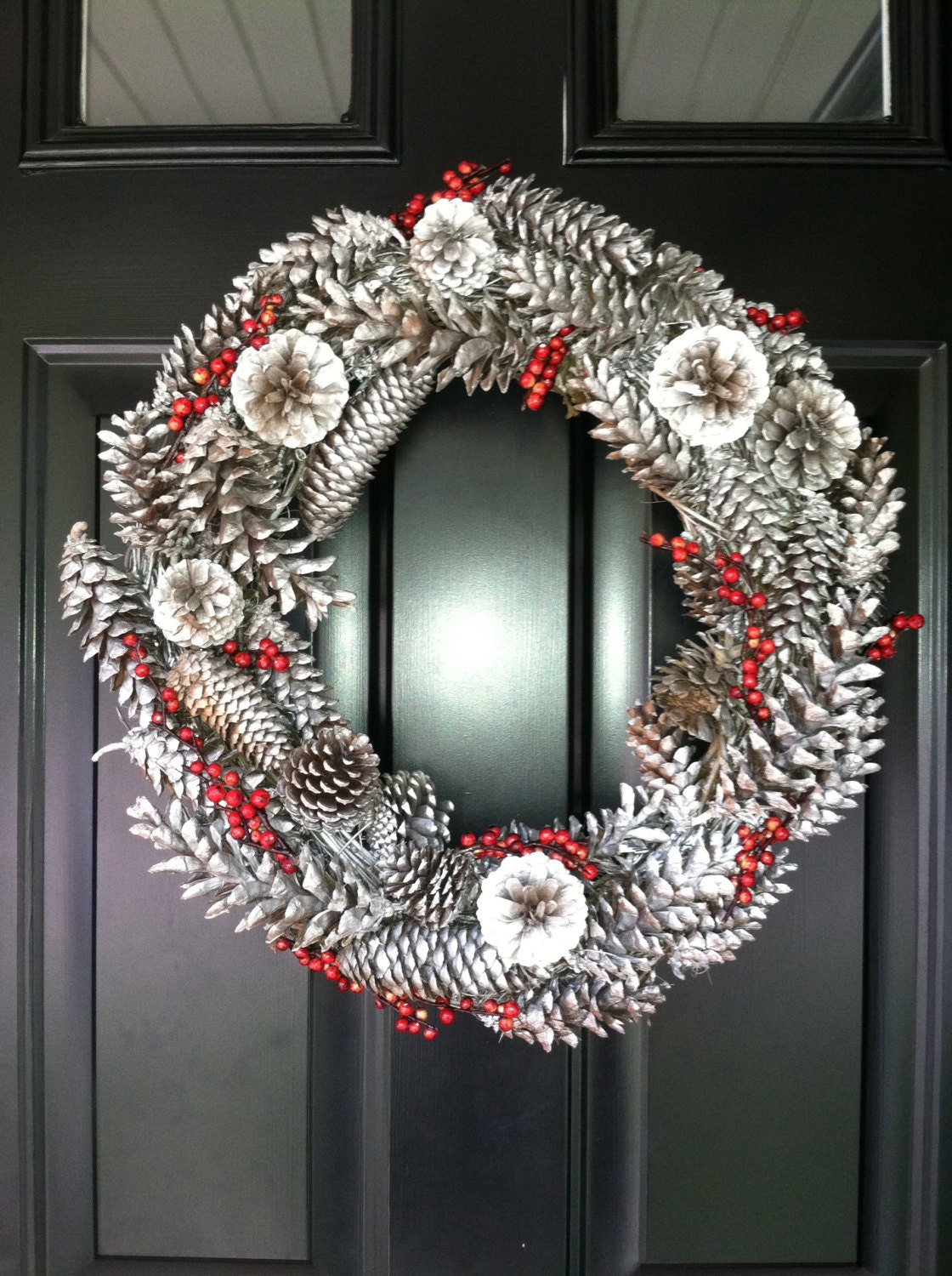 Winter Wreath - Holiday Wreath -Pinecones and Berries - Silver Berry Wreath -Winter Pinecone Wreath -Winter Decor - Gift - Wreaths