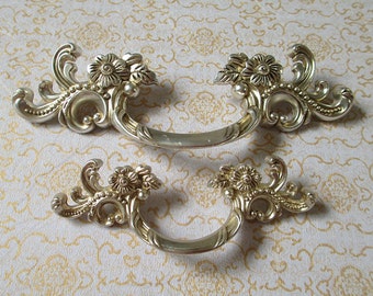 1.75" 2.5" 3" 3.75” Dresser Pulls Drawer Pull Handles Antique Silver Cabinet Handles Pulls Door Vintage Furniture Hardware 44 64 76 96 mm