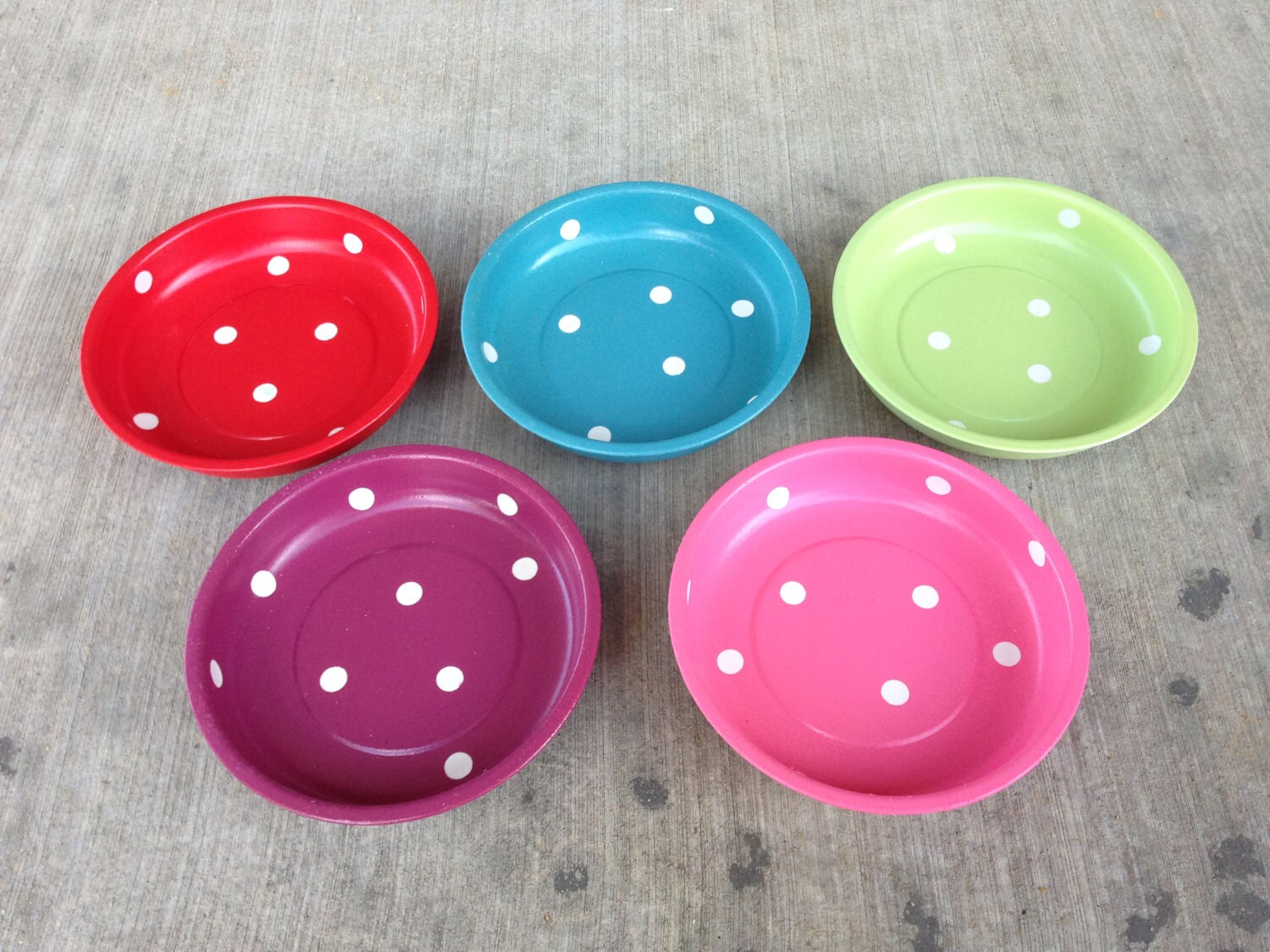 Pin Bowl Polka Dot