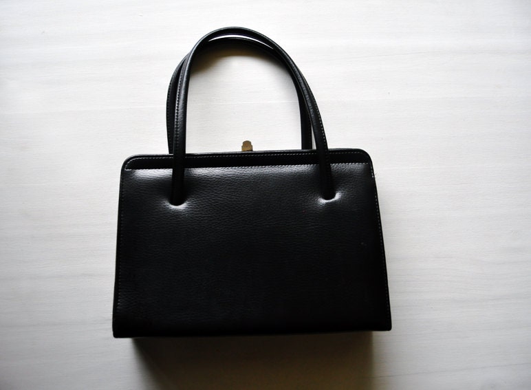 Black Leather Handbag Retiever bag by Pointer