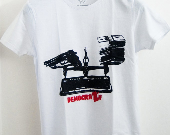 t-shirt Democrazy woman