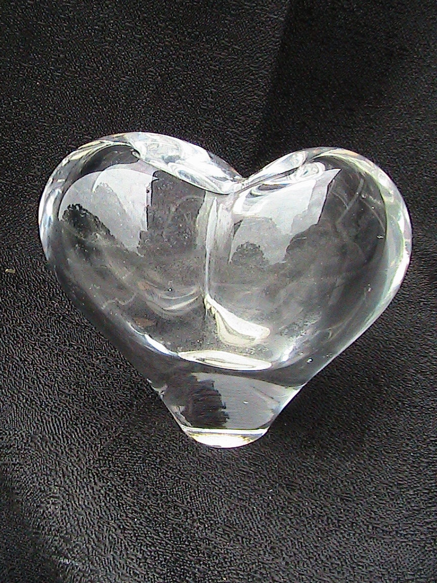 Clear Glass Heart Shaped Paperweight/Vase