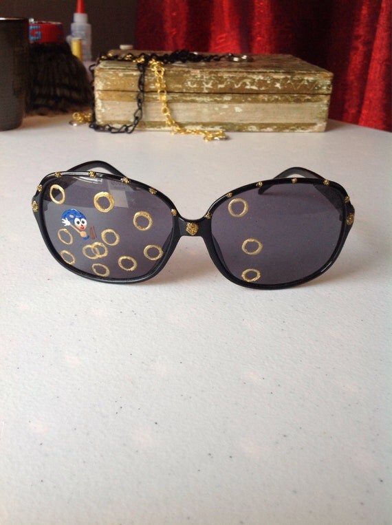 sonic sunglasses toy
