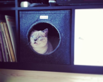 Felt cat cave fits into Ikea Expedit and Kallax, felt cat bed, cat house, pet bed, small puppy bed, pet furniture