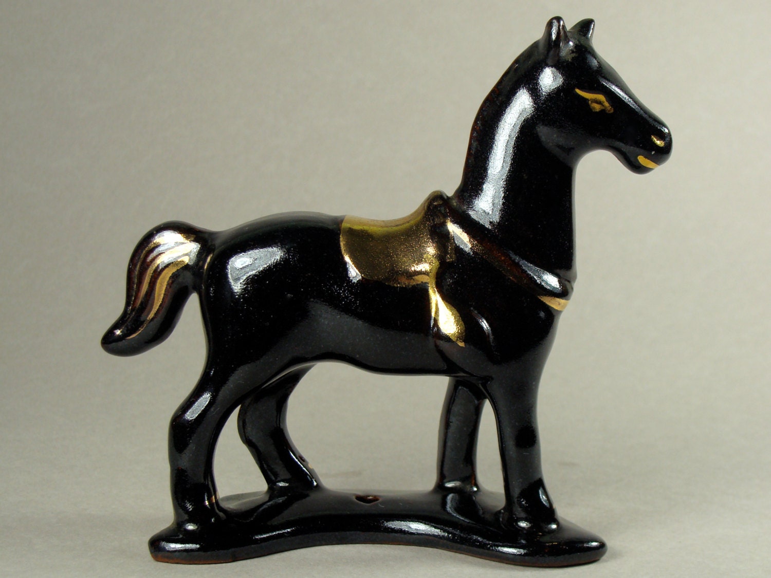 Black Horse Figurine / Vintage Black Horse / Black Beauty