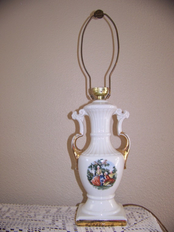 Items similar to Vintage &amp; Martha Washington Lamp on Etsy