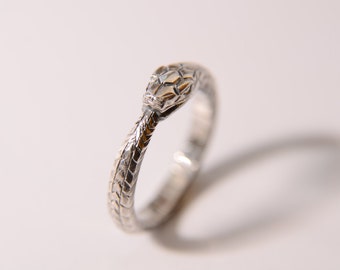 Ouroboros ring sterling silver unisex 4 gm