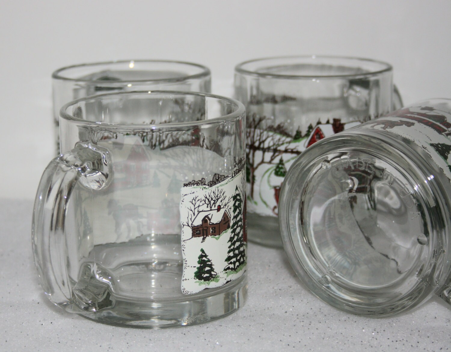 Vintage Libbey glassware set of 4 Christmas mugs Libbey