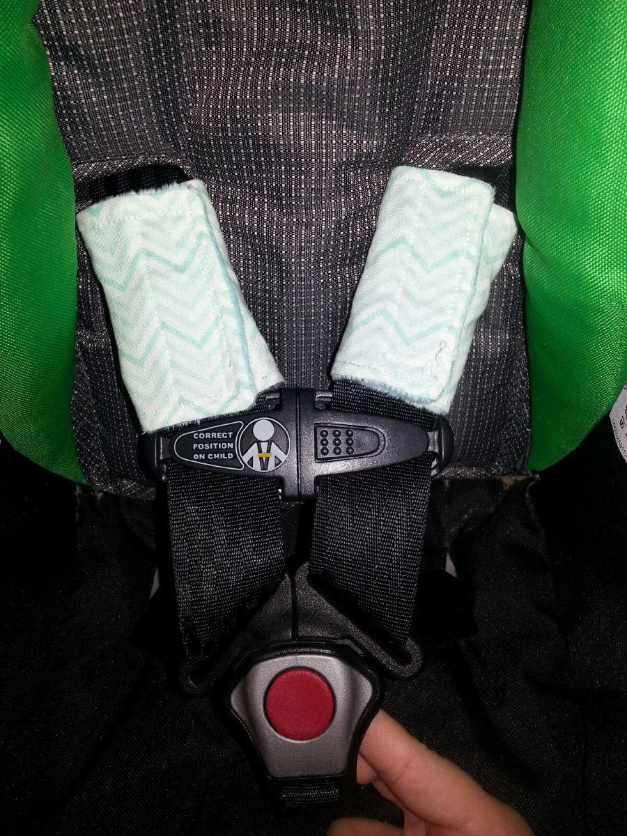 Carseat Shoulder Strap Cover by VossBlanketsAndMore on Etsy
