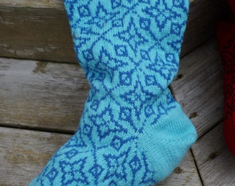 Étoile de Noël Knitted Christmas Stocking Pattern