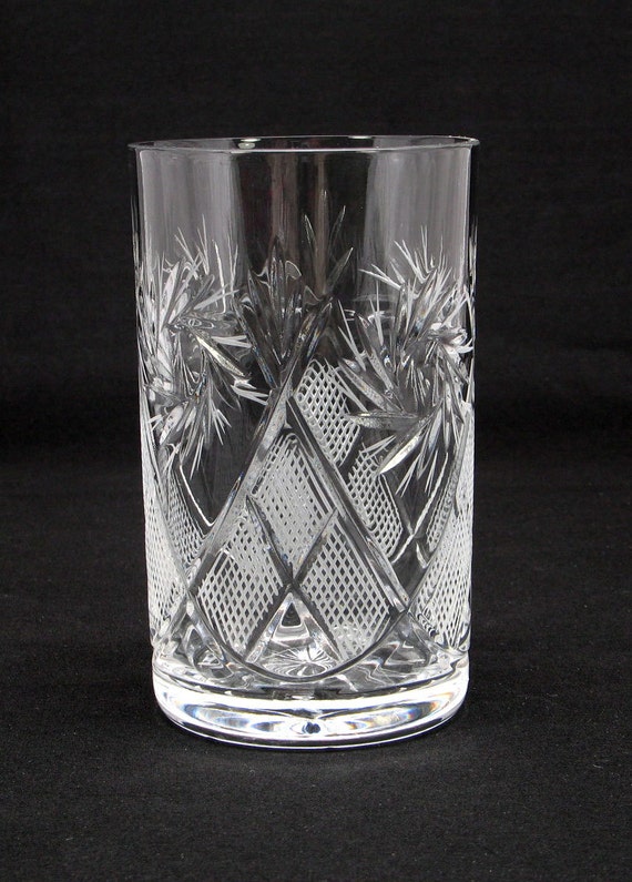 8.5 oz. Russian Cut Crystal Glass suitable for hot/cold