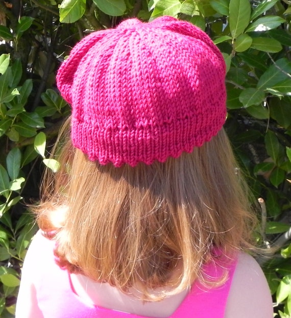Raspberry Beret Knitting Pattern from MadameSegneri on ...