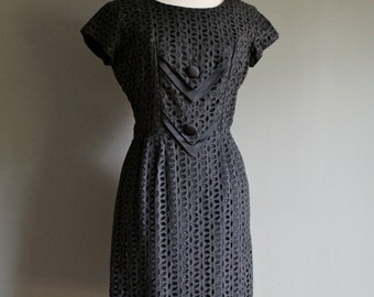 Vintage 60s Black EYELET Wiggle Mad Men JOAN Dress (m)