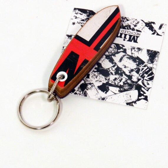 Recycled Skateboard Keychain No.246 Cruiser