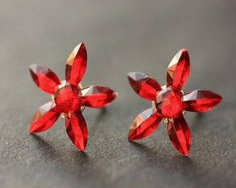 Red Star Flower Earrings. Red Earrings. Silver Stud Earrings. Red Flower Earrings. Post Earrings. Handmade Earrings. Handmade Jewelry.